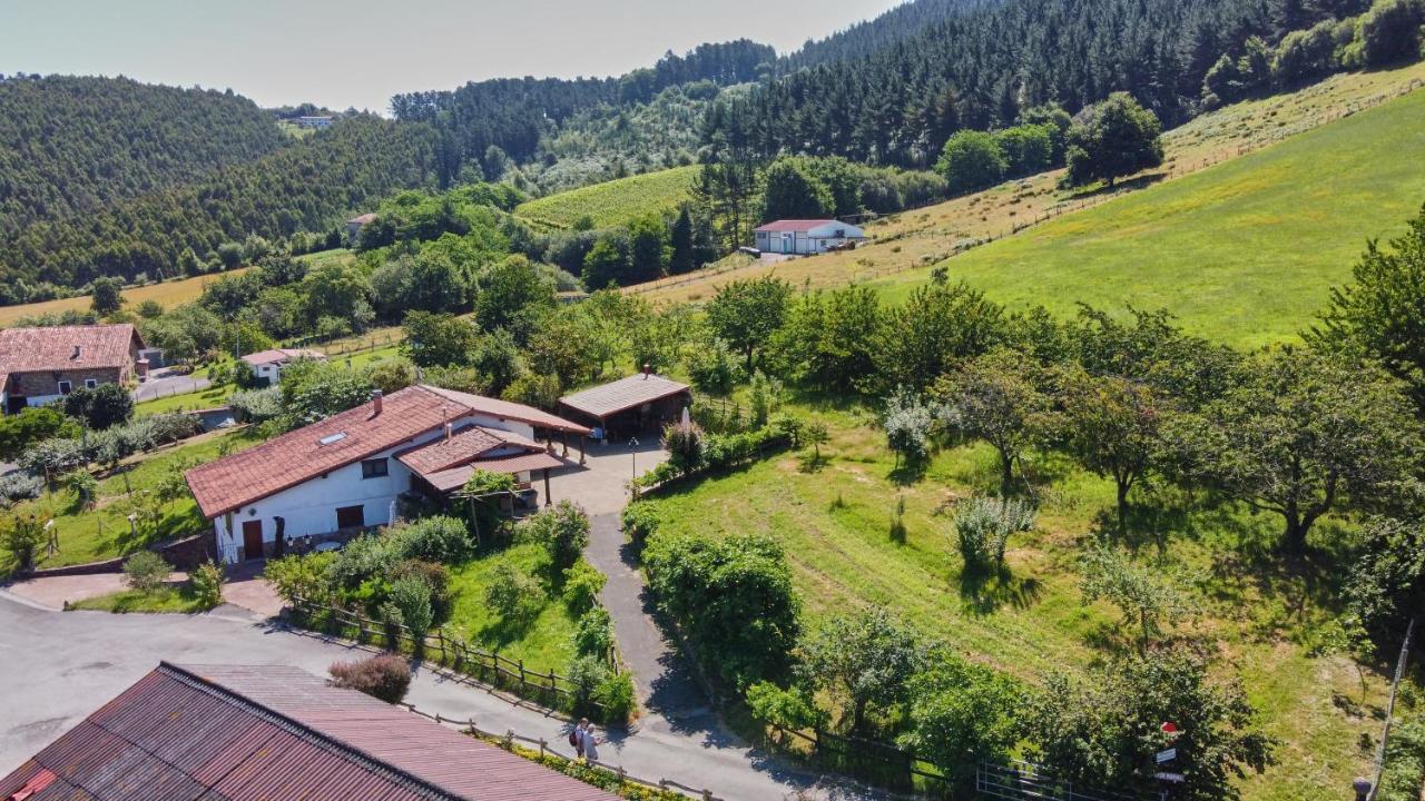 Garai Etxea, Casa Adosada En La Montana Villa Arrankudiaga Eksteriør bilde