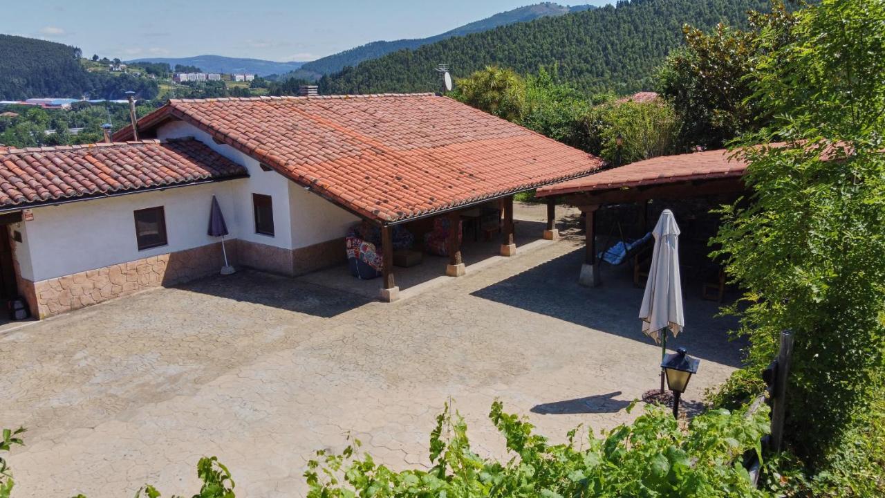 Garai Etxea, Casa Adosada En La Montana Villa Arrankudiaga Eksteriør bilde