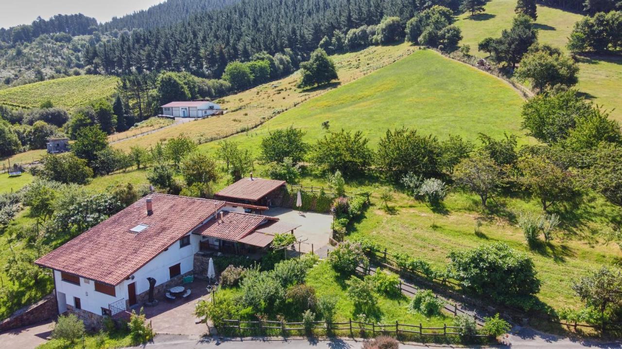 Garai Etxea, Casa Adosada En La Montana Villa Arrankudiaga Eksteriør bilde